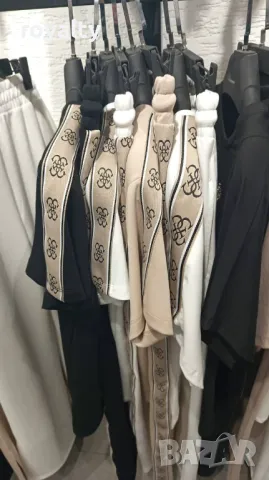 Guess дамски комплекти, снимка 2 - Спортни екипи - 49189781