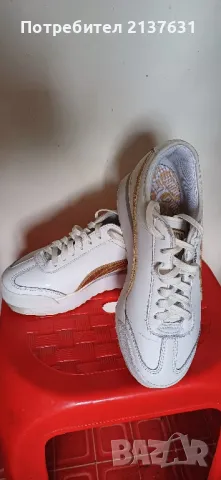 Оригинални ДАМСКИ  СНИКЪРСИ  PUMA  N 36, снимка 2 - Маратонки - 50250532