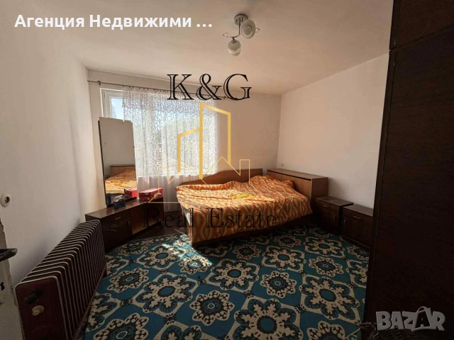 Тухлена на плоча къща в кв " Житница " , снимка 6 - Къщи - 50936003