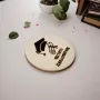5901 Дървена кръгла плочка сувенир Честито Дипломиране, 6.5 cm, снимка 2