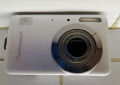 Продавам фотоапарат HP Photosmart R742 , снимка 1 - Фотоапарати - 36313811