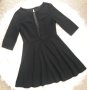 ИЗКЛЮЧИТЕЛНО СТИЛНА и ЕЛЕГАНТНА  черна рокля с тюл на деколтето, снимка 1 - Рокли - 41548985