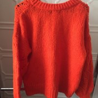 Уникален оранжев пуловер, снимка 2 - Блузи с дълъг ръкав и пуловери - 38829714