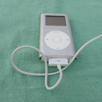 Apple iPod Model A1051 , снимка 3 - iPod - 36128396