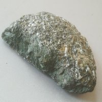 Актинолит. Естествен минерал. Actinolite. Скъпоценен. Лечебен камък. , снимка 11 - Други ценни предмети - 40491342