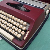 Пишеща машина БДС, снимка 4 - Други ценни предмети - 35666653