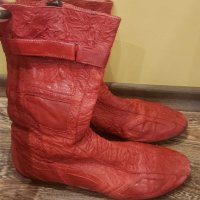 Дамски червени ботушки естествена кожа 39 номер, снимка 3 - Дамски ботуши - 39407877