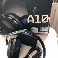 ASTRO. LOGITECH A10 headset Great headset superb economic quality headset  Excellent condition all e, снимка 1 - Слушалки за компютър - 42265861