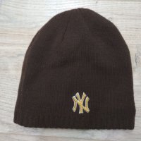 Зимна шапка New Era NY, снимка 2 - Шапки - 33507861