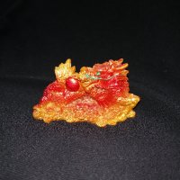 Сувенир малка статуетка червен китайски дракон с монети , снимка 2 - Статуетки - 44465433