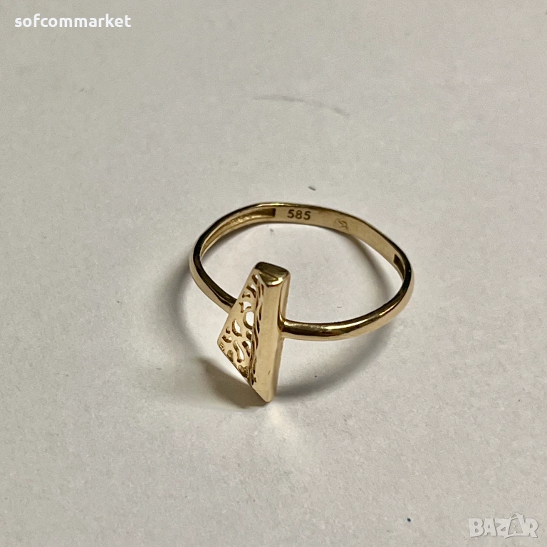 Златен пръстен 14К - 1,21 гр., снимка 1