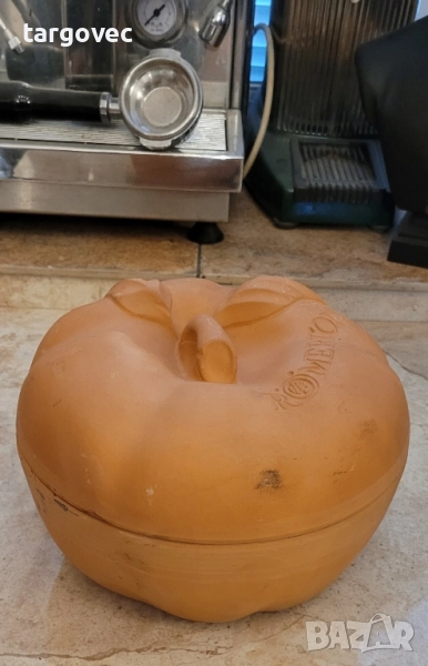 красив гювеч за печене във формата на тиква, снимка 1