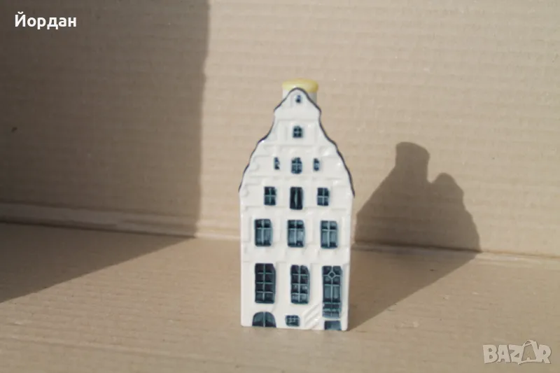 колекционерска порцеланова фигурка / шише Холандска къща ''Bols KLM'', снимка 1