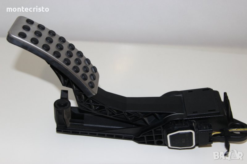 Педал газ Mercedes ML W164 (2005-2011г.) A 164 300 01 04 / A1643000104, снимка 1