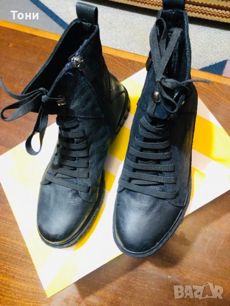 Продавам дамски боти естествена кожа , снимка 1