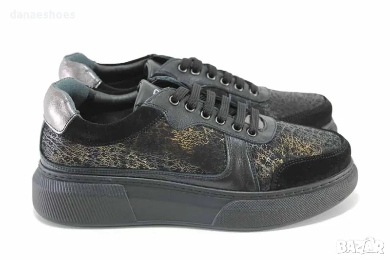 Дамски спортни обувки от естествена кожа в черно , снимка 1