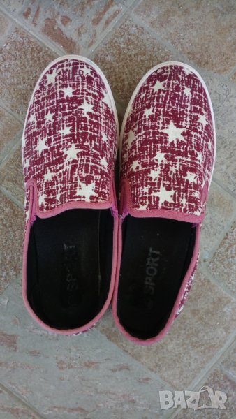 Обувки от плат- червени на бели звездички , снимка 1