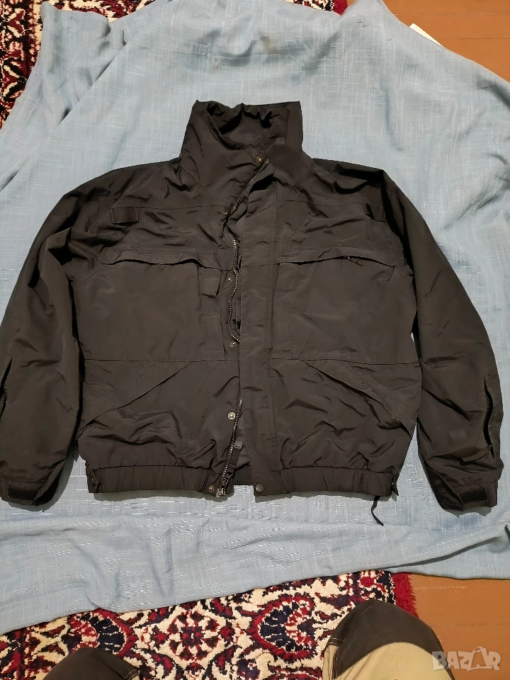 Тактическо черно яке 5.11, снимка 1