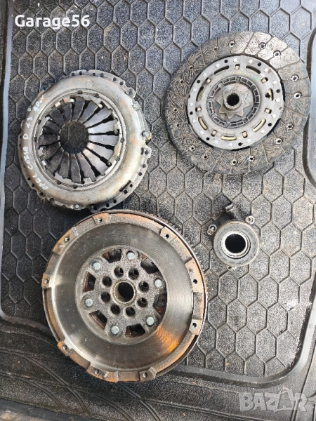 Маховик със съединител комплект за Opel Corsa D 1.3 90к.с., снимка 1