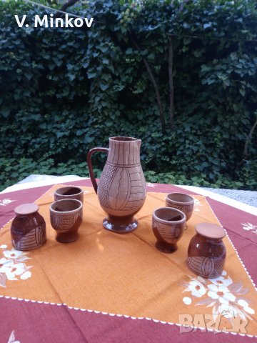 Керамичен сервиз за вино