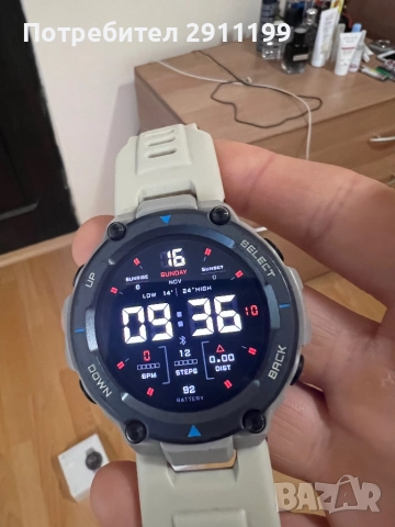 Часовник Amazfit T-Rex Pro, снимка 2 - Смарт часовници - 52428463