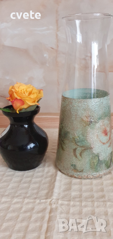  Стъклена ваза винтидж стил, ръчно декорирана с декупаж, снимка 8 - Вази - 44679516