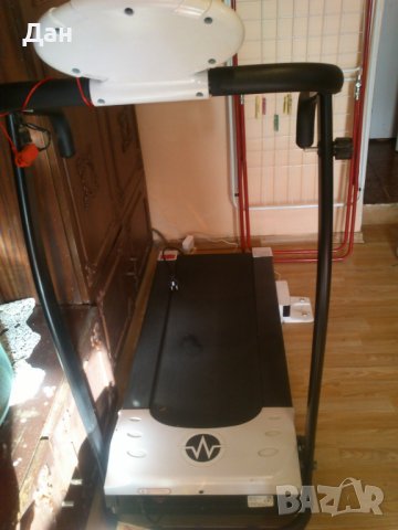 Бягаща пътечка на ток, снимка 4 - Фитнес уреди - 39561057