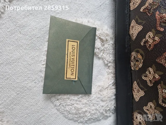 Дамска чанта Lui Vuitton, снимка 13 - Чанти - 49120041