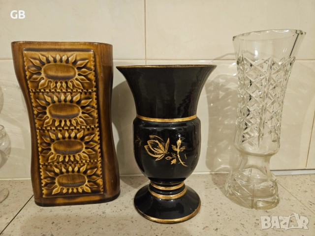 Винтидж вази, цена за брой