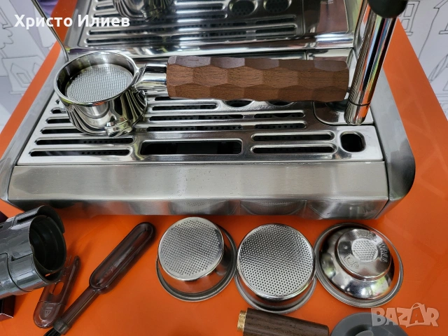 Професионална Кафемашина SAGE the Barista Touch с дисплей и кафемелачка, снимка 12 - Кафемашини - 53706420