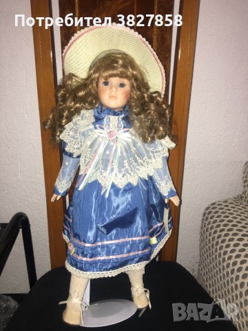 Порцеланова колекционерска кукла 