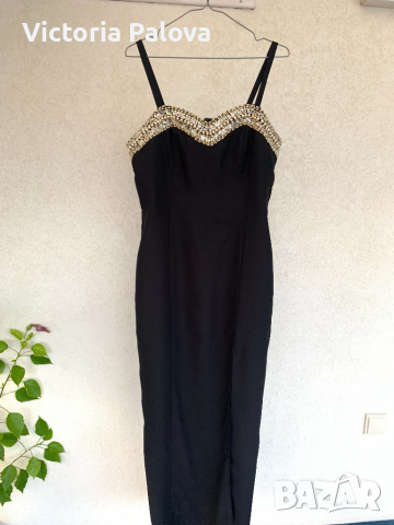 Черна рокля с перли