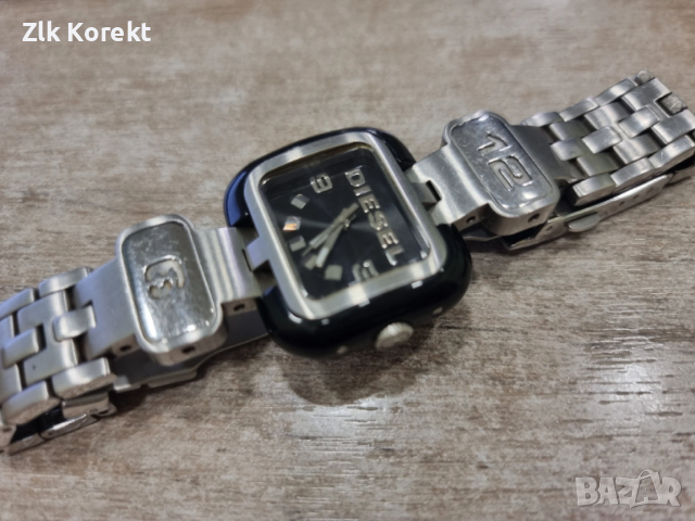 Дамски часовник Diesel 30 мм., снимка 2 - Дамски - 53417002