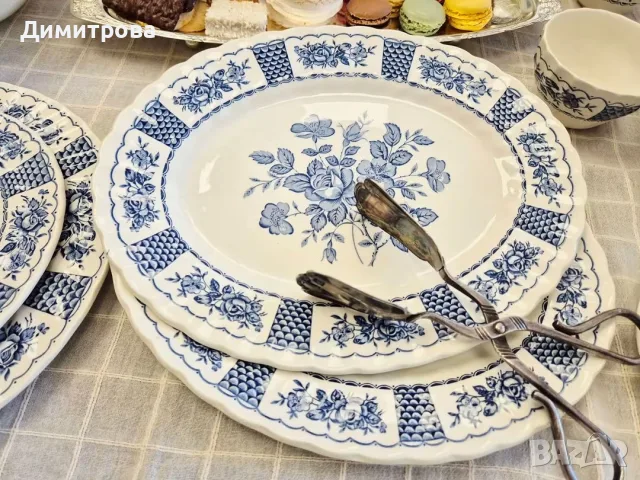 Сервиз за хранене и чай, снимка 3 - Сервизи - 56327218