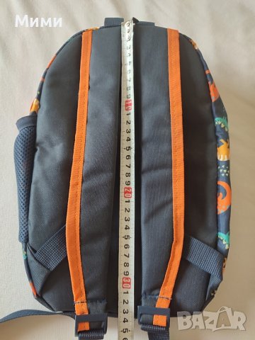 Нова раница Динозаври на LC Waikiki , снимка 5 - Раници - 42546604