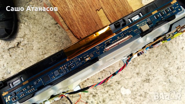 PHILIPS 32PFL3107K/02 със счупена матрица , 715G5194 , 715G5784-M01-000-005K , 12A320AP32S4LV0.2, снимка 10 - Части и Платки - 39379392