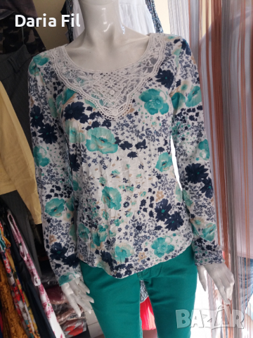 Риза/блуза с намачкан ефект на цветя и дантела над деколтето , снимка 1 - Ризи - 36323889