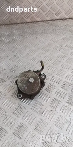 Вакуум помпа Peugeot 206 1.4HDI 2003г.	