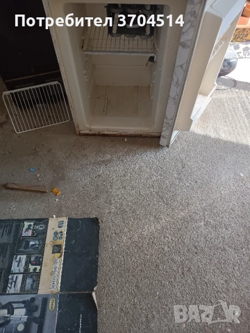 хладилник 50 лв., снимка 3 - Хладилници - 51792482