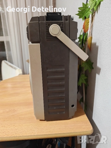 Касетофон Hitachi TRK 8200, снимка 3 - Радиокасетофони, транзистори - 52502339