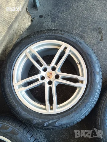 Комплект джанти със зимни гуми 19" PORSCHE Macan- спорт пакет, снимка 3 - Гуми и джанти - 55954355