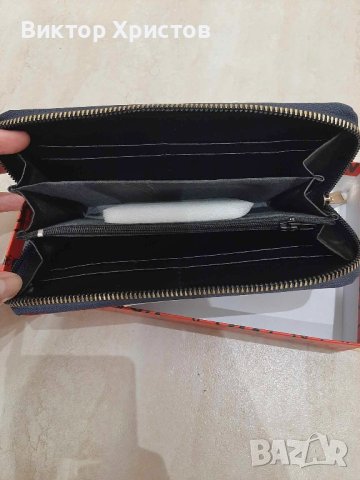 Портмоне Tommy Hilfiger - чисто ново ! ! !, снимка 3 - Портфейли, портмонета - 42392253