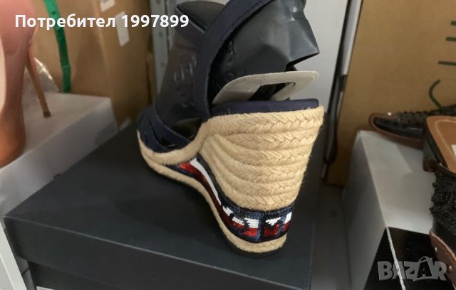 Дамски сандали на Tommy Hilfiger, снимка 5 - Сандали - 41737525