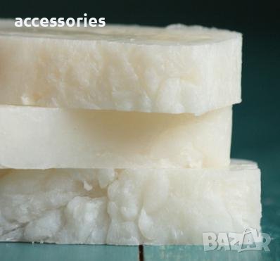 Бяла глицеринова основа за домашни сапуни.