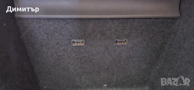 Тесла 3 Централна конзола, снимка 5 - Части - 50837315