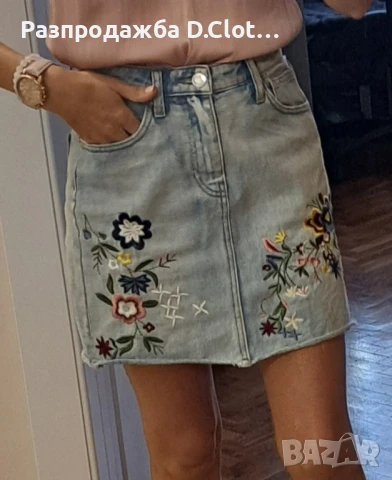 лот пола Stradivarius XS  и блузка с дантела XS 