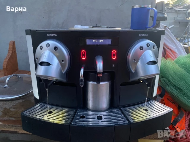 Професионална кафемашина Nespresso Gemini GS 220 Pro, снимка 2 - Кафемашини - 51189586
