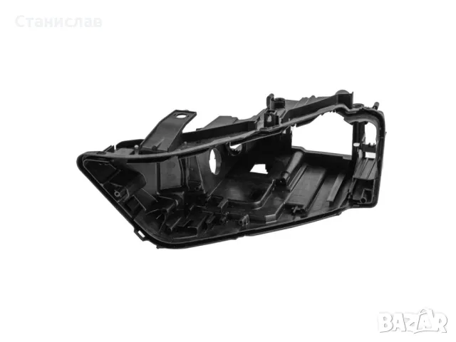 Лява основа (корпус) за фар за Audi Q3 8U Facelift (2014-2018), снимка 3 - Части - 47936847