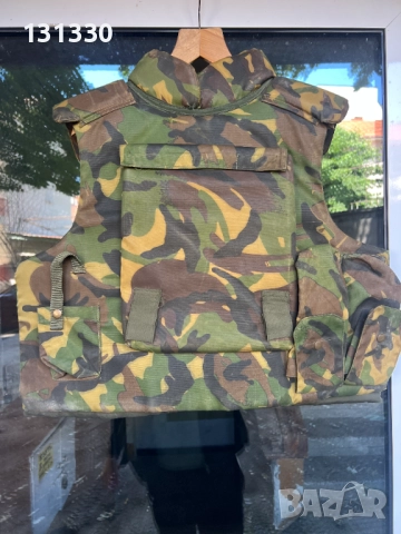 Продавам бронежилетка , снимка 11 - Бойно оръжие - 43358006