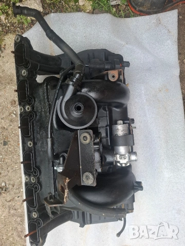 Колектор Бмв Bmw 320i , снимка 2 - Части - 53667412